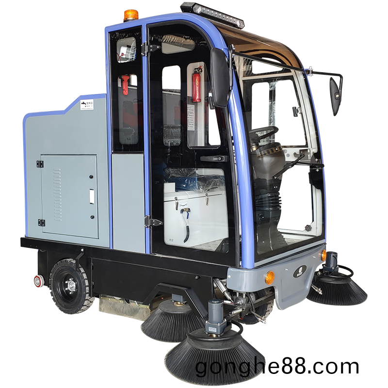 山東駕駛(shi)式(shi)掃(sao)地機的使(shi)強(qiang)大離不(bu)開(kai)這些77